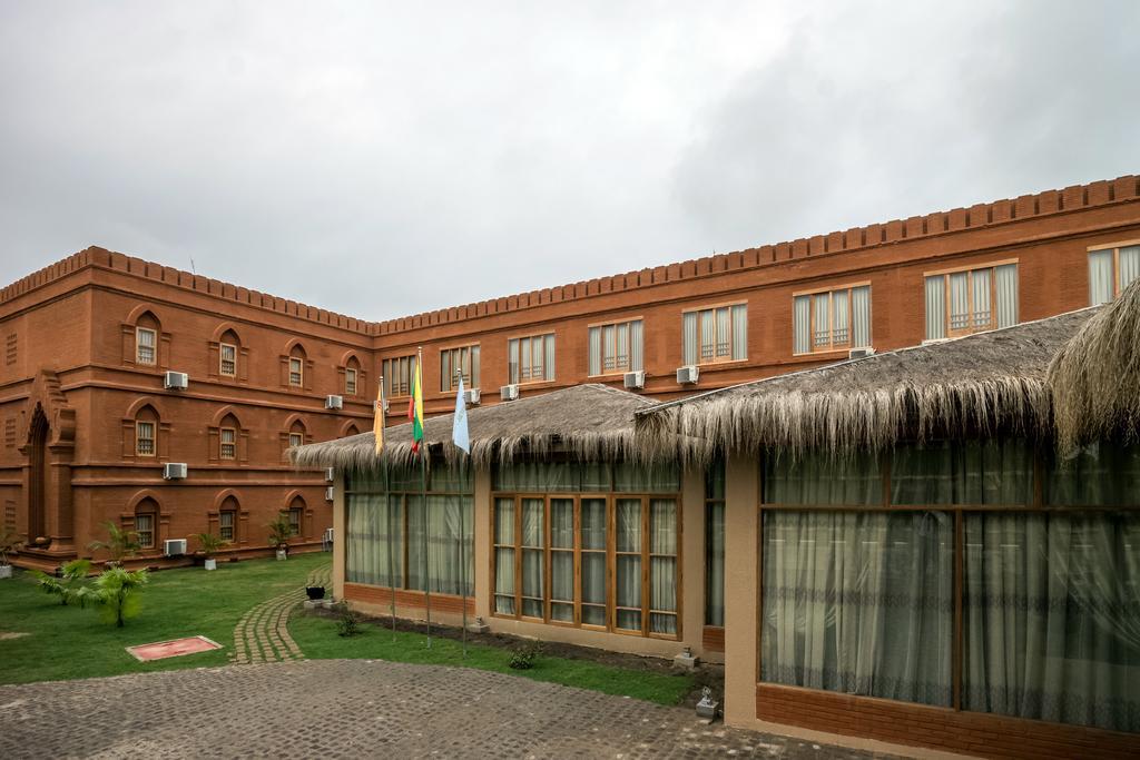 Bagan Landmark Hotel Nyaung-U Exteriör bild